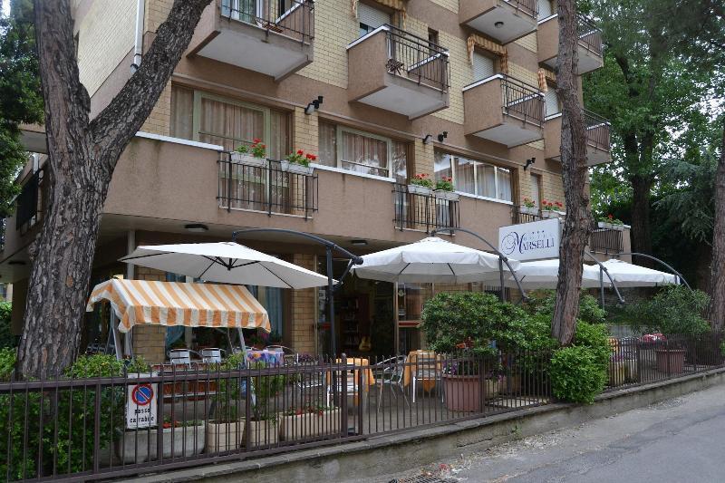 Hotel Marselli Римини Экстерьер фото